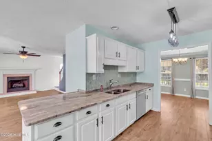 305 E Regent Ct, Jacksonville, NC 28546 - Photo 25