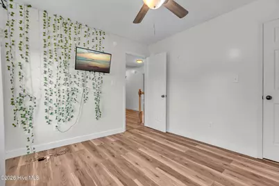 305 E Regent Court, Jacksonville, NC 28546 - Photo 41