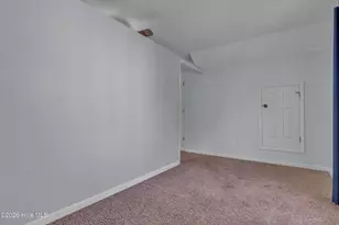 305 E Regent Ct, Jacksonville, NC 28546 - Photo 51