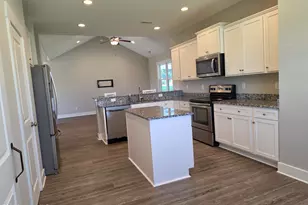 106 Chimney Landing Dr, Rocky Point, NC 28457 - Photo 15