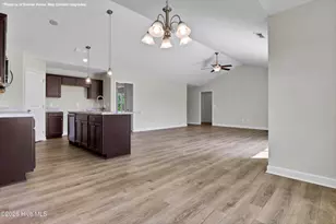 705 N Pebble Branch, Holly Ridge, NC 28445 - Photo 7