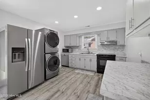 705 Holbrooke Ave, Wilmington, NC 28412 - Photo 11