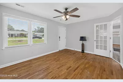 705 Holbrooke Avenue, Wilmington, NC 28412 - Photo 5