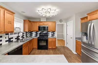 105 Excalibur Court, Elizabeth City, NC 27909 - Photo 19