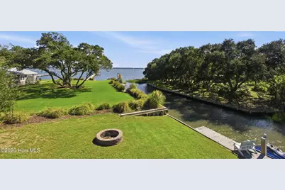 210 Upchurch Drive, Newport, NC 28570 - Photo 5