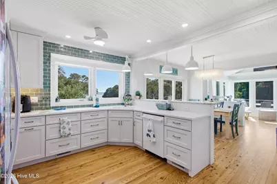 210 Upchurch Drive, Newport, NC 28570 - Photo 17
