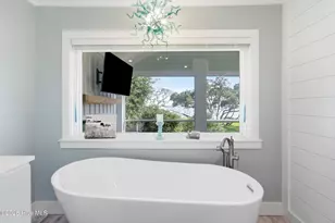 210 Upchurch Dr, Newport, NC 28570 - Photo 29