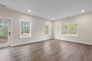 356 Drayton Rd, Southport, NC 28461 - Photo 5