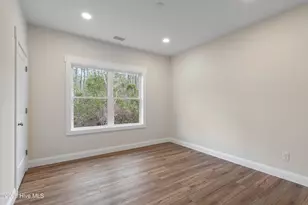 356 Drayton Rd, Southport, NC 28461 - Photo 15