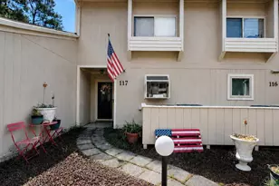 117 Quarterdeck Townes, New Bern, NC 28562 - Photo 1