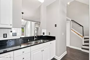 233 Racine Dr, Wilmington, NC 28403 - Photo 9