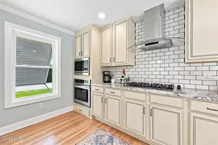 602 W Broad St, Swansboro, NC 28584 - Photo 13