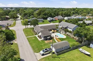 602 W Broad St, Swansboro, NC 28584 - Photo 45