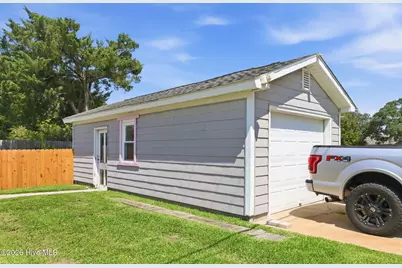 602 W Broad Street, Swansboro, NC 28584 - Photo 43