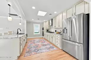 602 W Broad St, Swansboro, NC 28584 - Photo 9