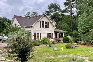 520 Laurinburg Rd, Southport, NC 28461 - Photo 3