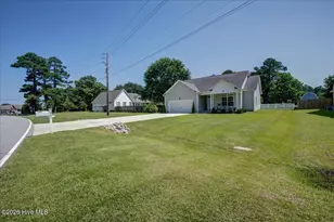 487 Carolina Pines Blvd, New Bern, NC 28560 - Photo 3