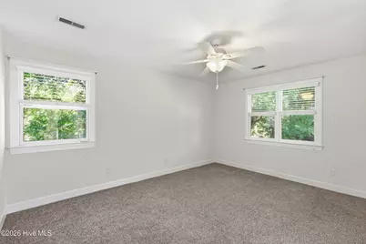 102 Bishop Drive, Winterville, NC 28590 - Photo 17