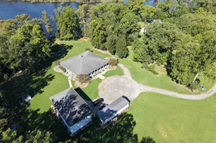 199 Knowles Landing Dr, Hertford, NC 27944 - Photo 1