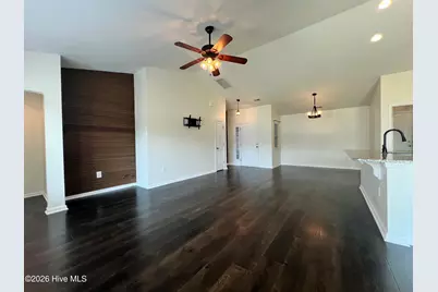 929 Brewster Court SW, Ocean Isle Beach, NC 28469 - Photo 3