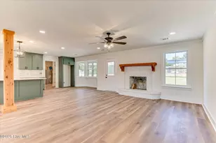 3914 Crest Dr, Hephzibah, GA 30815 - Photo 11