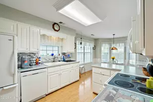 4 Northwest Dr, Carolina Shores, NC 28467 - Photo 11