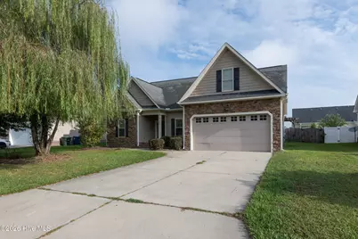 820 Megan Drive, Greenville, NC 27834 - Photo 5