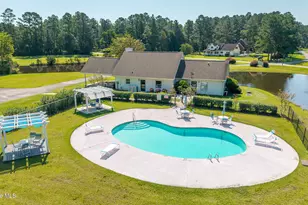 305 Augusta Ct, Havelock, NC 28532 - Photo 5