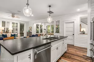 6 Keypost Ct, Bald Head Island, NC 28461 - Photo 17