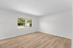 103 Allen Pl, Jacksonville, NC 28546 - Photo 5