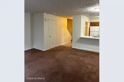 365 W Illinois Avenue #Apt 14, Southern Pines, NC 28387 - Photo 9