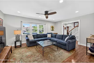 305 Embassy Circle, Wilmington, NC 28412 - Photo 5