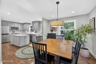 305 Embassy Cir, Wilmington, NC 28412 - Photo 17