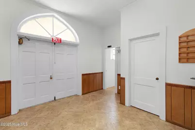 2101 S Lakeview Drive, Newport, NC 28570 - Photo 5