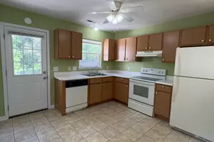 1992 W Brandymill Ln, Jacksonville, NC 28546 - Photo 5