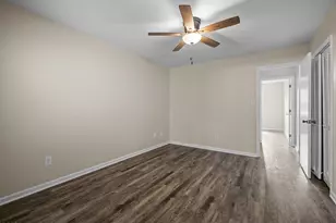 323 W Frances St, Jacksonville, NC 28546 - Photo 9