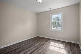 323 W Frances St, Jacksonville, NC 28546 - Photo 11