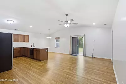 172 Oakley Drive, New Bern, NC 28560 - Photo 3