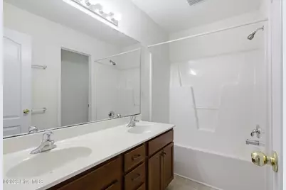 172 Oakley Drive, New Bern, NC 28560 - Photo 15