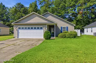172 Oakley Dr, New Bern, NC 28560 - Photo 1