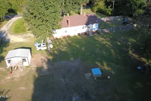 225 Grady Rd, Clinton, NC 28328 - Photo 5