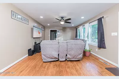 111 Dogwood Drive, Jacksonville, NC 28540 - Photo 7