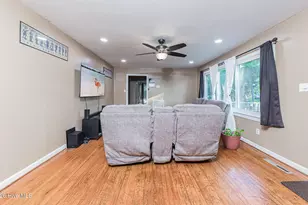 111 Dogwood Dr, Jacksonville, NC 28540 - Photo 7