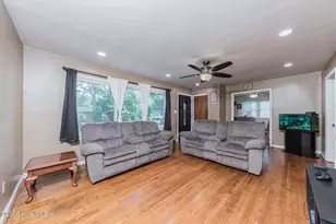 111 Dogwood Dr, Jacksonville, NC 28540 - Photo 9