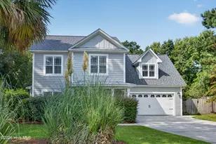 204 Palm Cottage Dr, Hampstead, NC 28443 - Photo 3