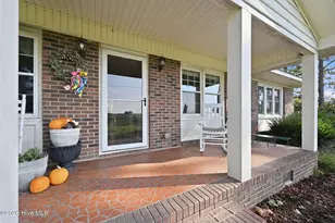 429 C R Edwards Rd, Beulaville, NC 28518 - Photo 3