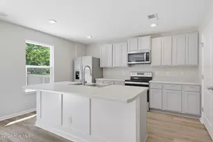 411 High Ridge Ct, Sneads Ferry, NC 28460 - Photo 11
