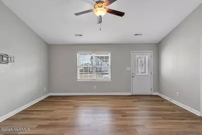 303 Sinclair Lane, Hubert, NC 28539 - Photo 5