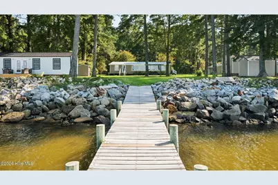 2995 Hickory Point Road, Aurora, NC 27806 - Photo 5