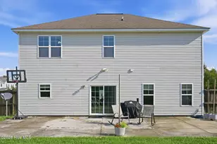 206 Seville St, Jacksonville, NC 28546 - Photo 7